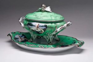 Artware-Editions-Cindy-Sherman-Tureen-f_418325.jpg